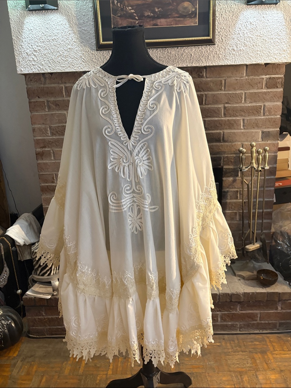 Ivory Embroidered Women’s Flowy Tunic